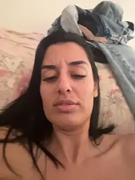 Chat +18 de Catmila94 ao vivo