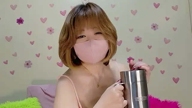 nana_desuのウェブカメラショー