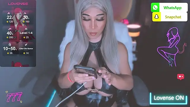 xSelfsuckerMistressVanyax Show Webcam