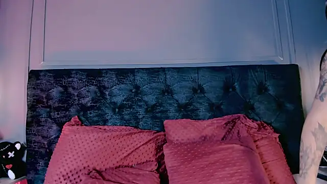 miia_moore_ élő XXX-chatje
