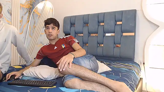 XXX chat uživo modela LUCKY_BOX2026