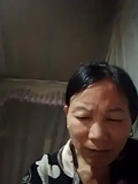 Kiss_love2 Adlı Modelin Canlı XXX Sohbeti