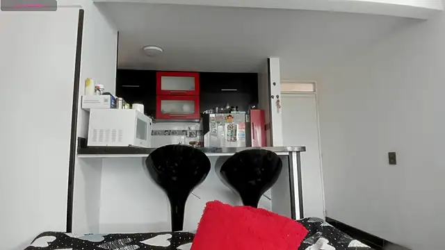 Layla_Sia live XXX chat