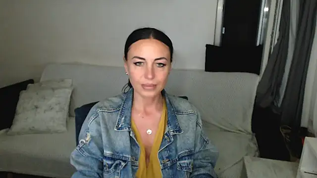 Chat XXX en directo de CloveLove