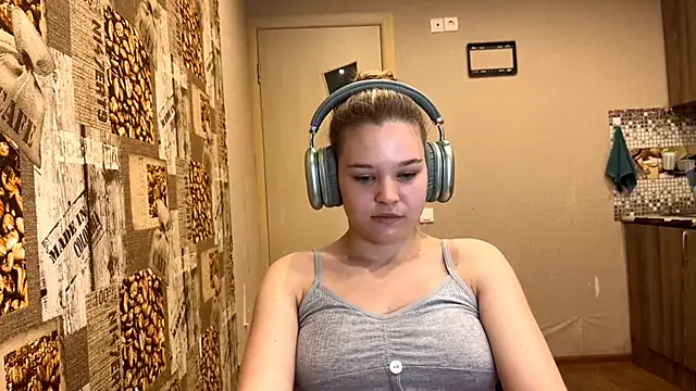 HellyRay live XXX chat