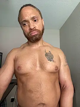 Fathero1time Live XXX-Chat