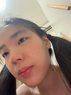 TinyBabe's Webcam Show