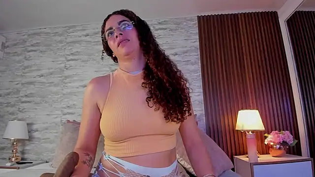 zoehiltonn: απευθείας συνομιλία ΧΧΧ