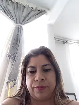 Laura-Hernandez Obrolan Langsung XXX