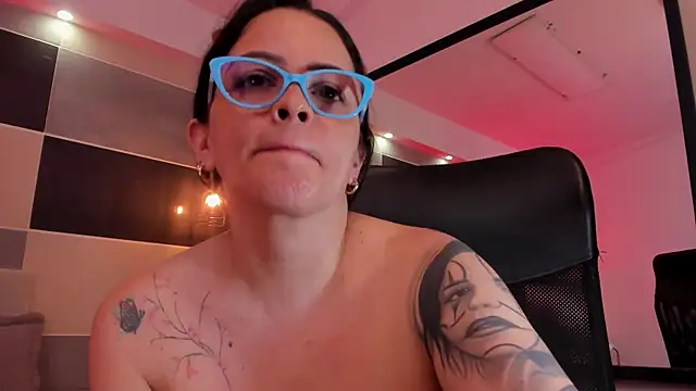 Онлайн чат XXX Zara_Jackson