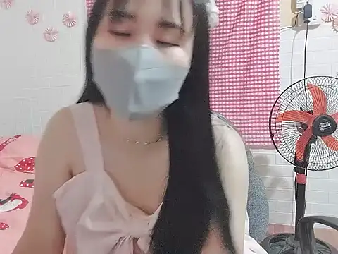 Hine99 Pertunjukan Webcam