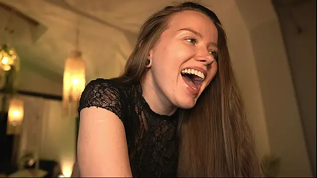 DaisyStacey – Naživo XXX chat