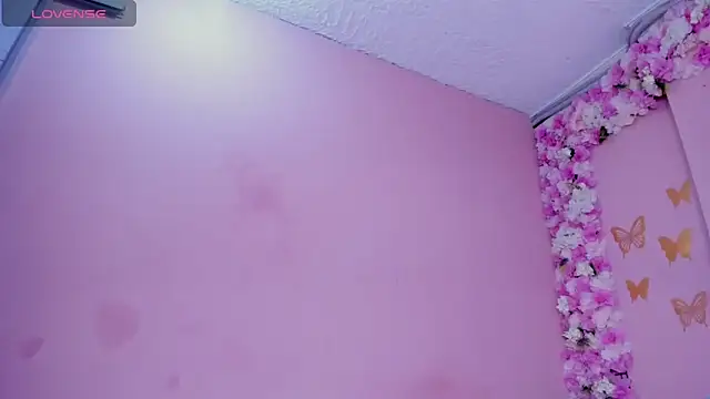grandmother_milf 现场XXX聊天