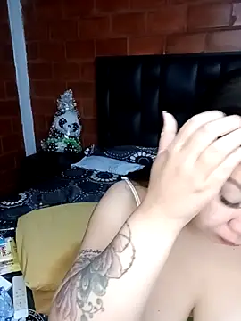 Chat +18 de Chantal_lopez ao vivo