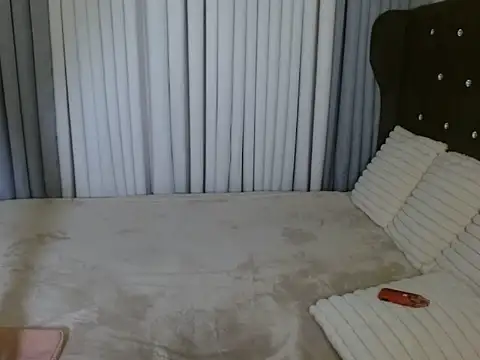 savanna_pleasure Pertunjukan Webcam