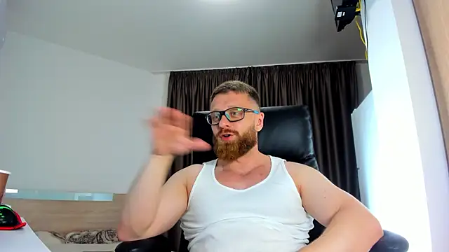 XXX chat uživo modela Findom_guy