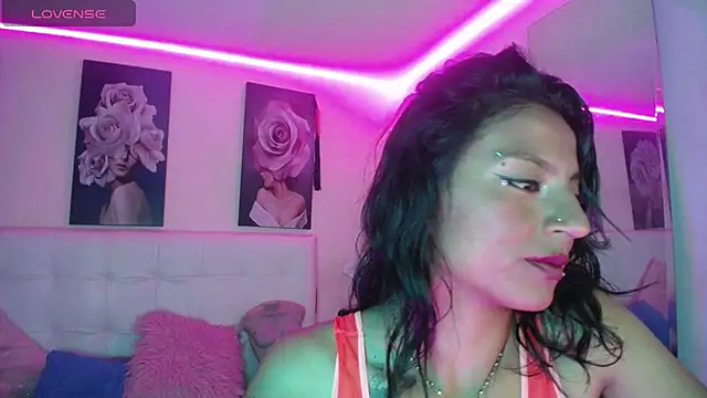 SamathaMay Live XXX-Chat