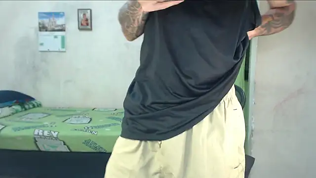 Sembang XXX Secara Langsung emiliano_hottt
