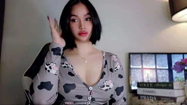 Chat XXX en directo de Anna_HollyDoll