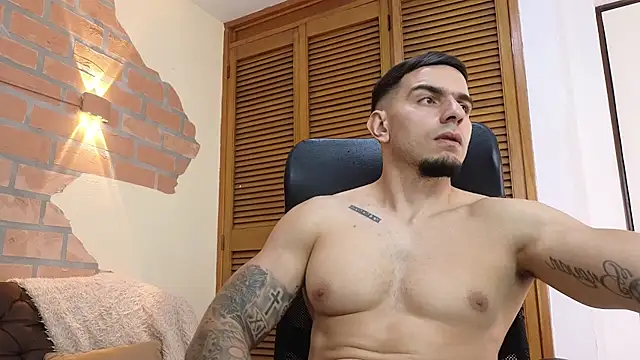 Josh_miller01's Webcam Show