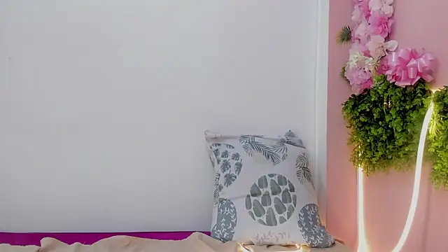 צ'אט XXX בשידור חי של Mikasa_Horny