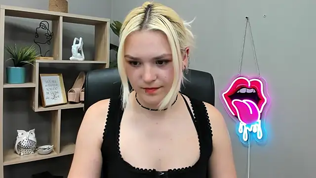 SweetLilyxo 现场XXX聊天
