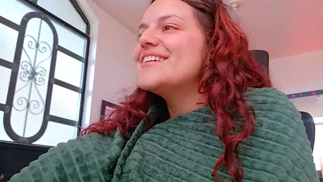 Chat +18 de Scarletleon77 ao vivo