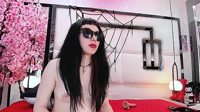 alixxon1 чат на живо