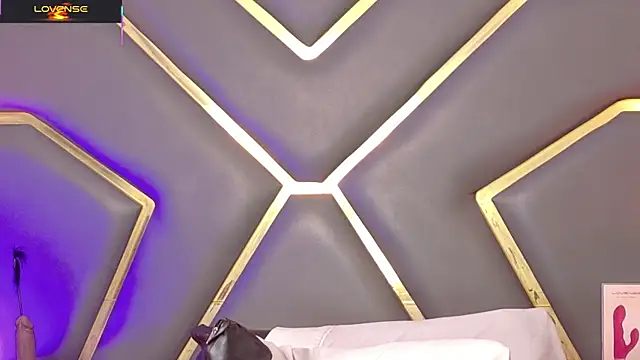 Scarlettt_Ass' Live XXX Chat