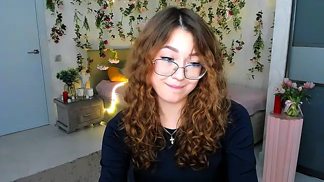 XXX chat uživo modela SereneFlame