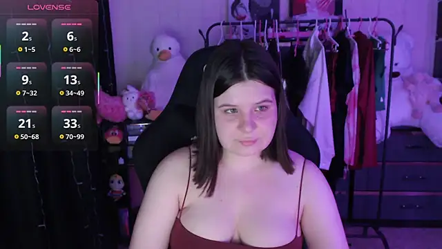 AmyVibess Chat XXX in diretta