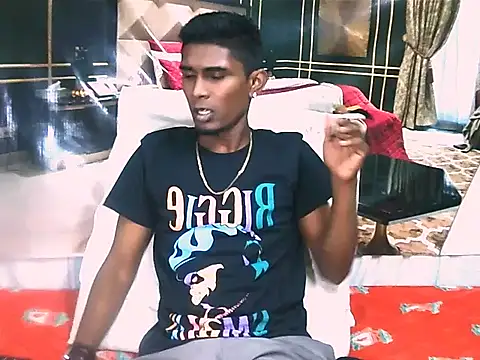 IndianThugginn Webbikameraesitys