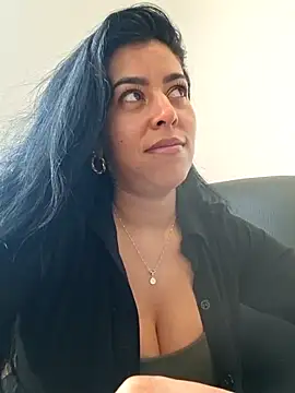 Luianna Live XXX-Chat