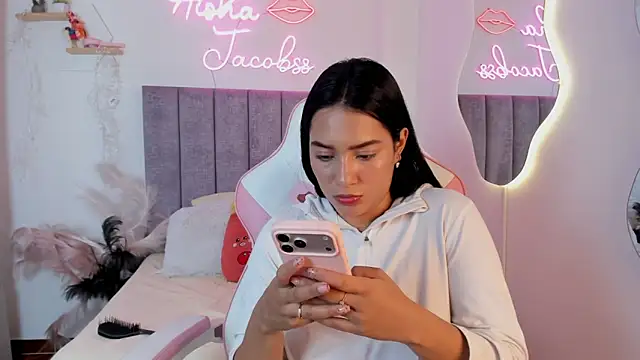 Онлайн чат XXX jacobss_gh
