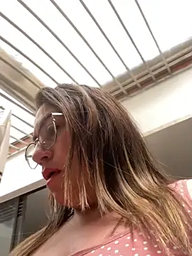 SCARLET-20 Chat XXX live