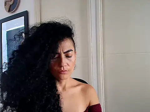 Chat XXX en directo de Koral369