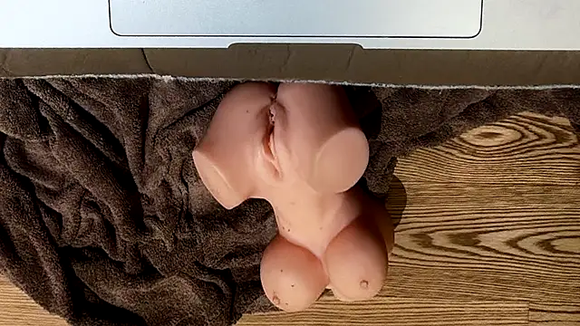 DandlingSidebar Webcam-Show