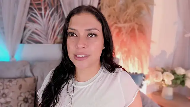 Nicolle_W Chat XXX in diretta