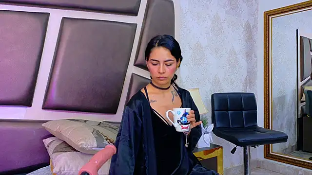 NicoleEsposito Obrolan Langsung XXX
