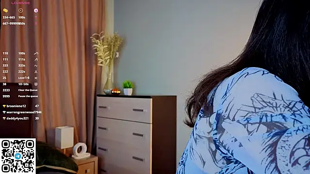 NerixalVire live XXX chat