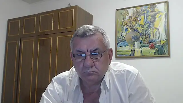 machomale3: διαδικτυακό σόου στην κάμερα