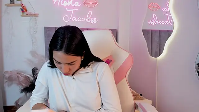 XXX chat uživo modela jacobss_gh