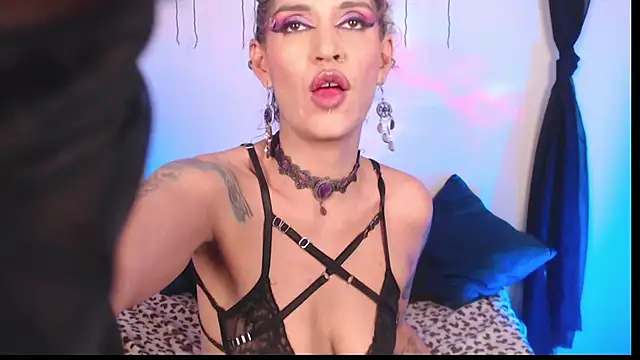 Živý XXX chat Agatha_Tenebris
