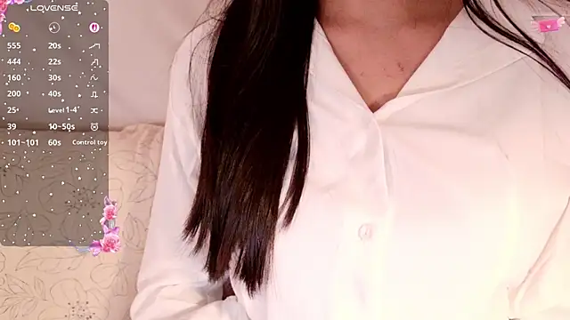 Bellaxoni webcam show