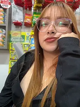 Tatiana_O Show in webcam