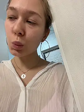 Chat XXX en directo de Molly_Kisss