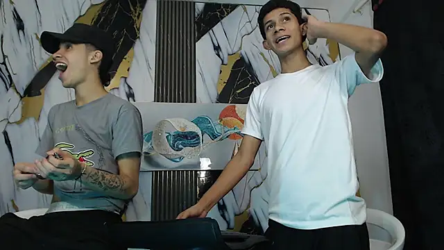 TWINKS_BOYSX live XXX chat