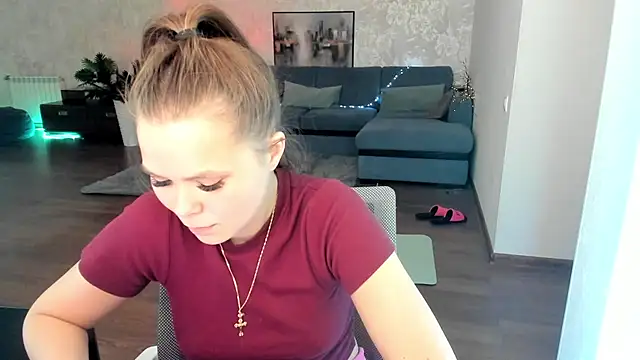 Kira_love_81 Webcam show