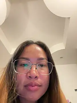 Ponthip Live XXX-Chat