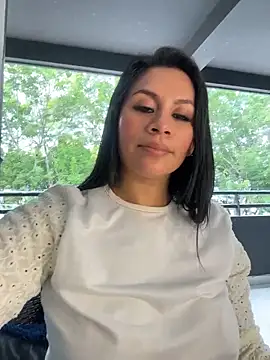 Sofia_Convers' Live XXX Chat